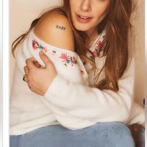 Sezane White Floral Embroidered Sweater